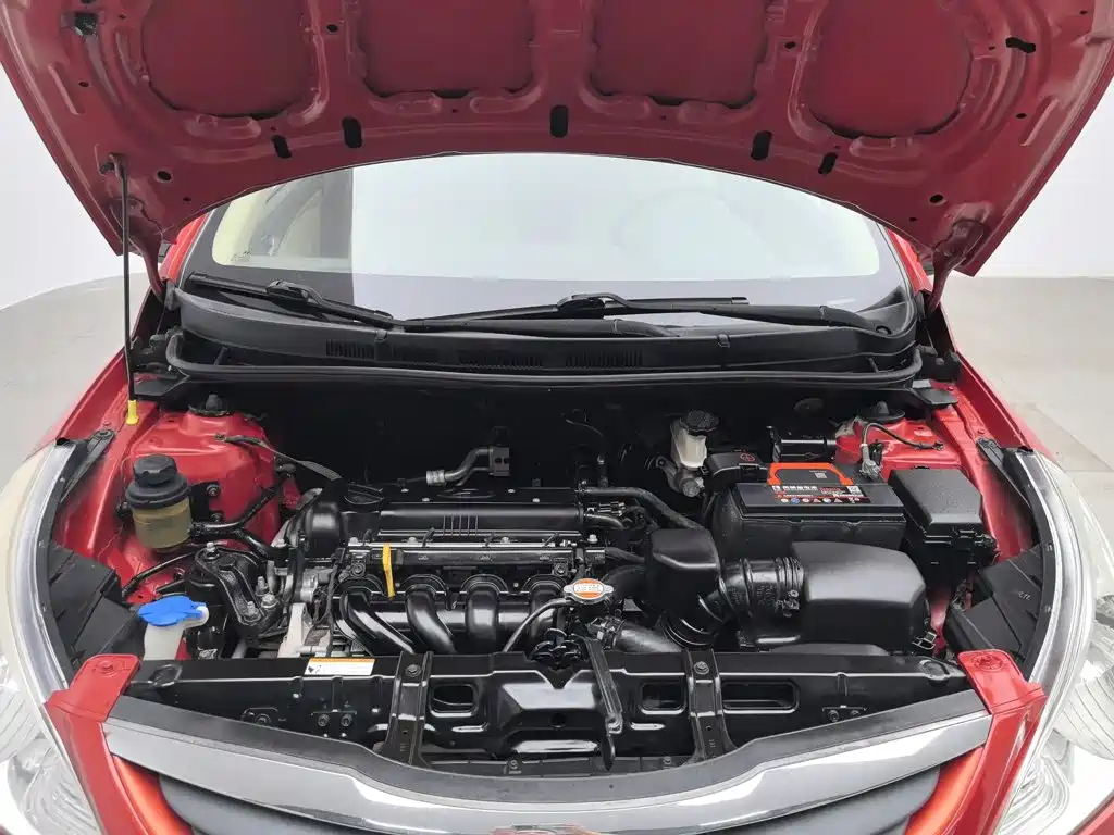 Hyundai Accent 2013 — фото 6