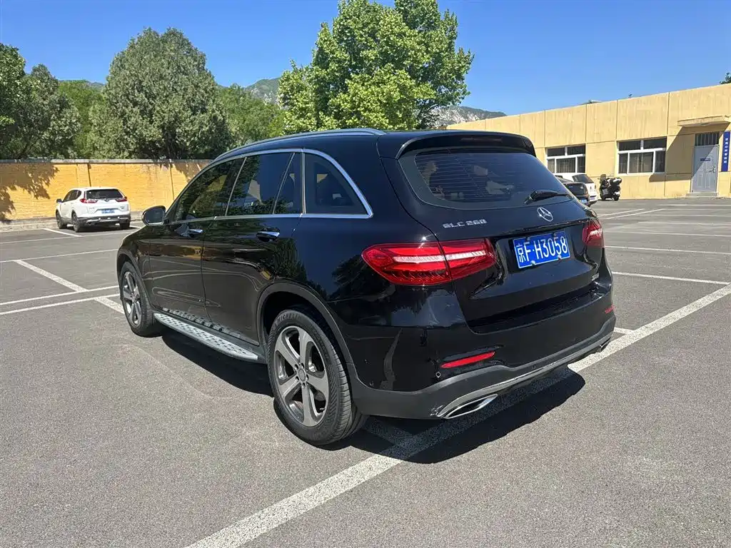 Mercedes-Benz GLC 2017 — фото 8
