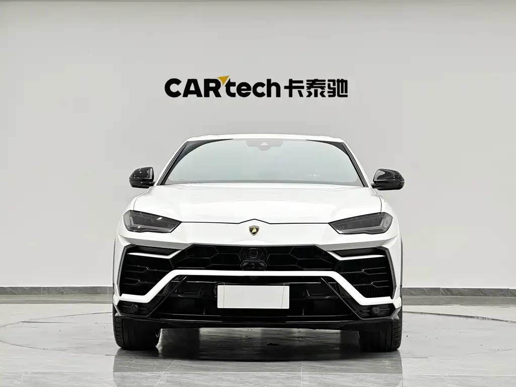 Lamborghini Urus 2022 — фото 2