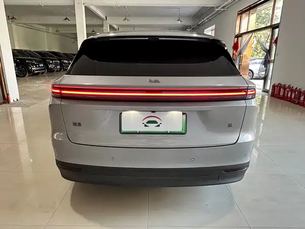 Li Auto i6 2026