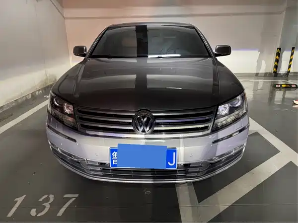 Volkswagen Phaeton 2013