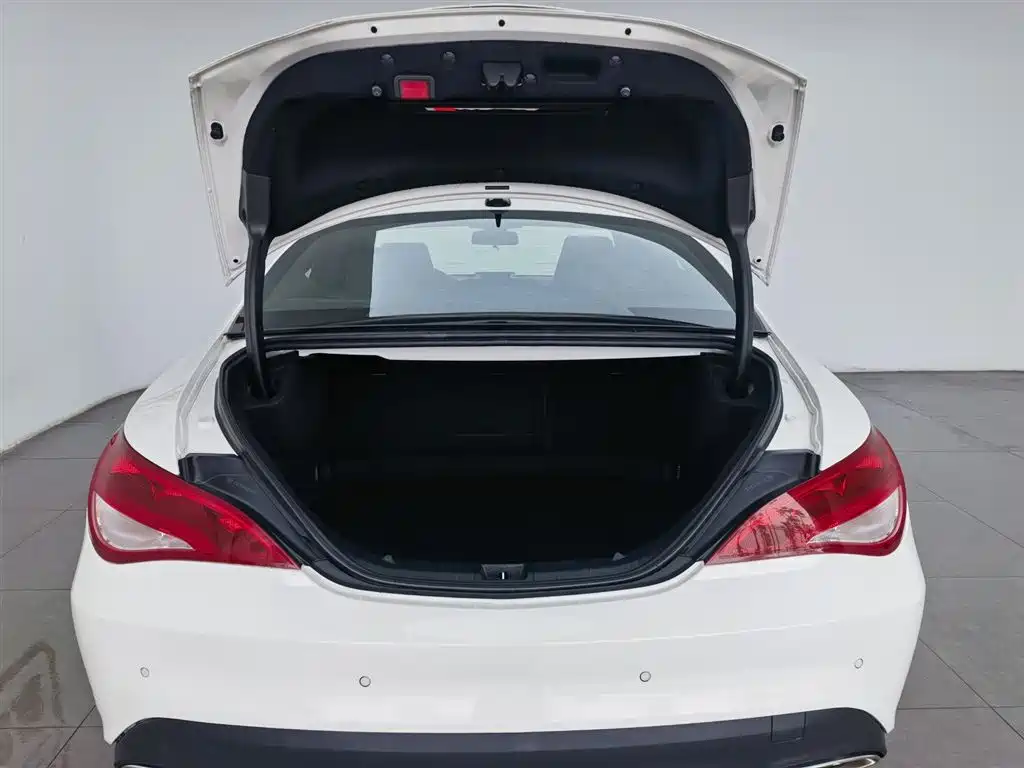 Mercedes-Benz CLA 2017 — фото 16