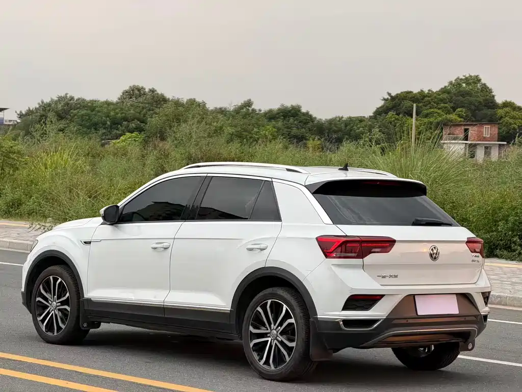 Volkswagen T-Roc 2019