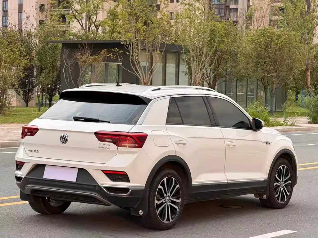 Volkswagen T-Roc 2019 — фото 9