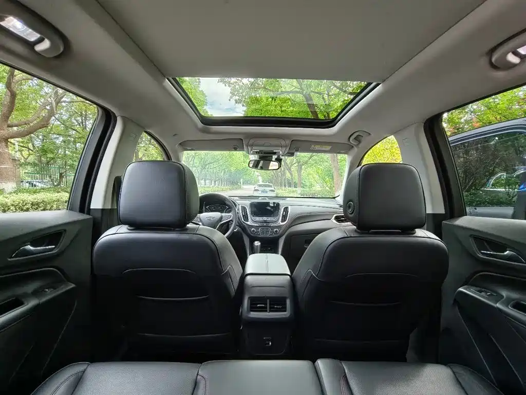 Chevrolet Equinox 2019 — фото 11