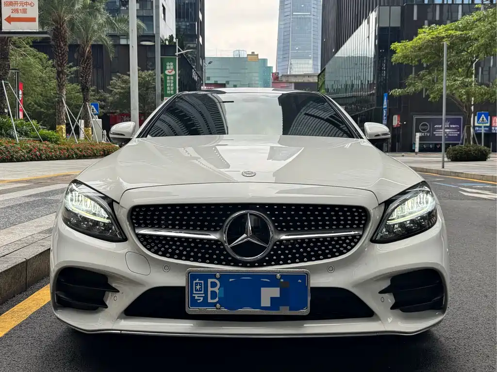Mercedes-Benz C-Class 2022