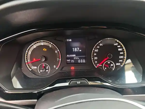 Volkswagen Bora 2021