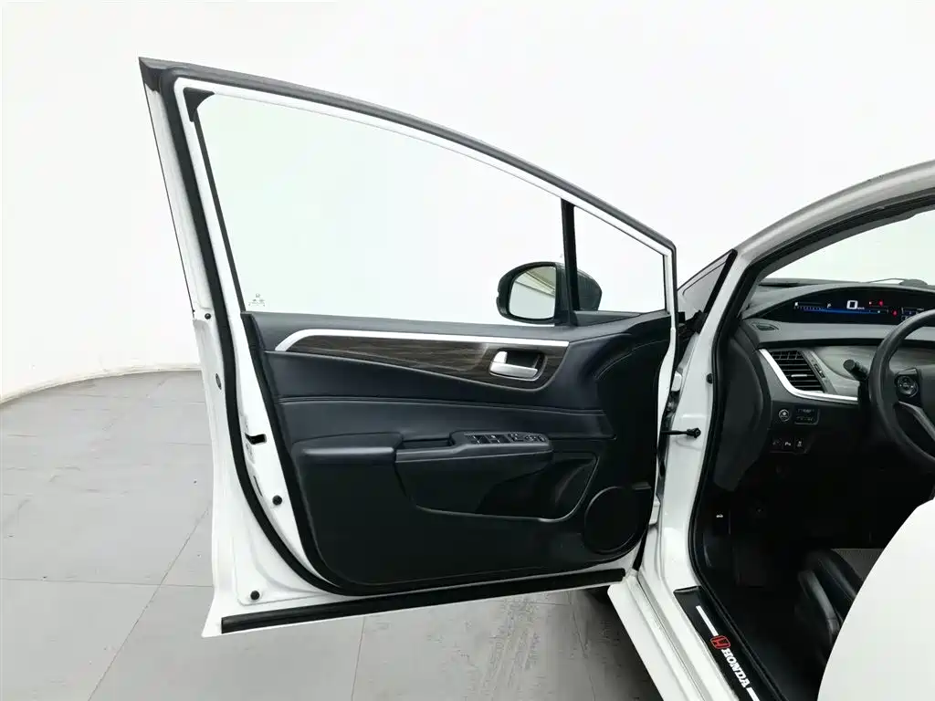 Honda Jade 2020 — фото 14