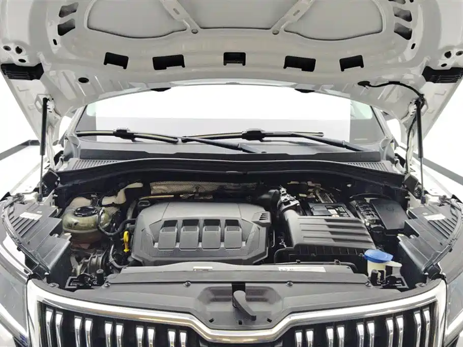 Skoda Kodiak GT 2021 — фото 10