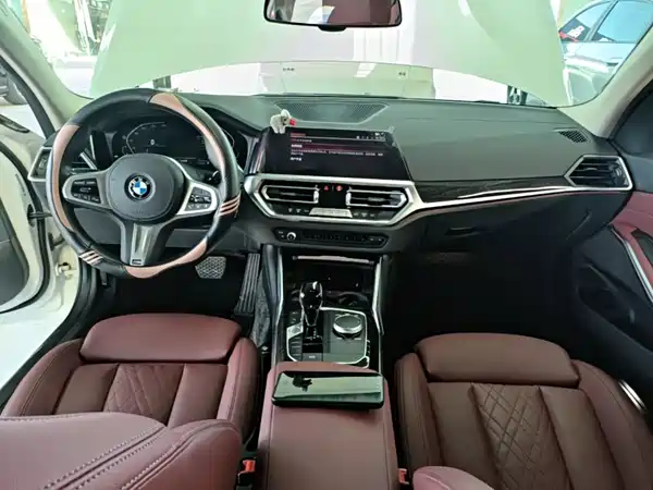 BMW 3 Series 2022