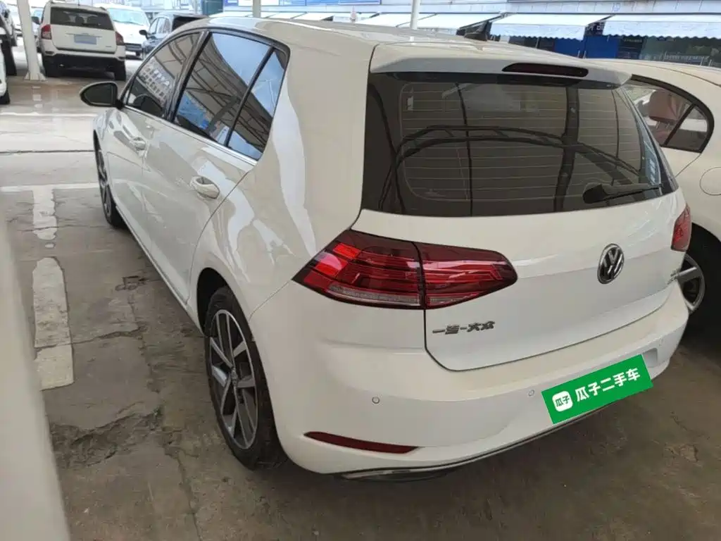 Volkswagen Golf 2020
