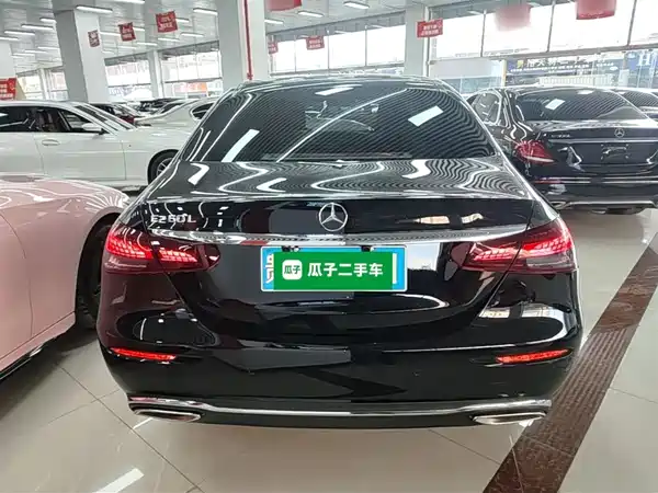 Mercedes-Benz E-Class 2023