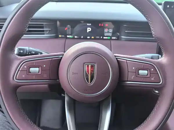 Hongqi HS6 PHEV 2026