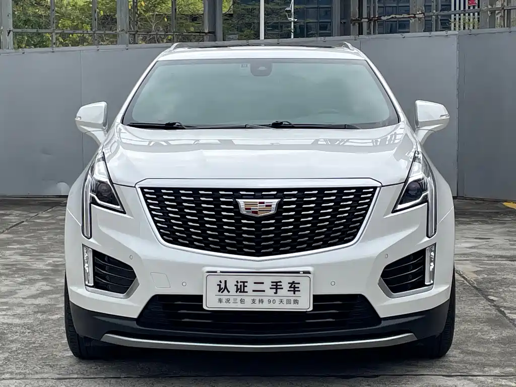 Cadillac XT5 2020 — фото 2