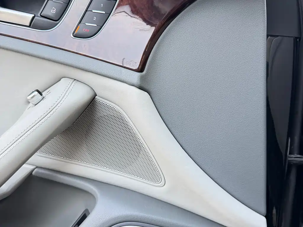 Audi A6L 2014 — фото 11