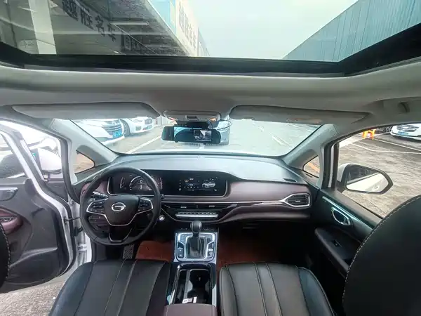 GAC Trumpchi M6 2023