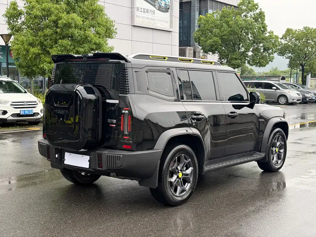 Jetour Traveller 2023