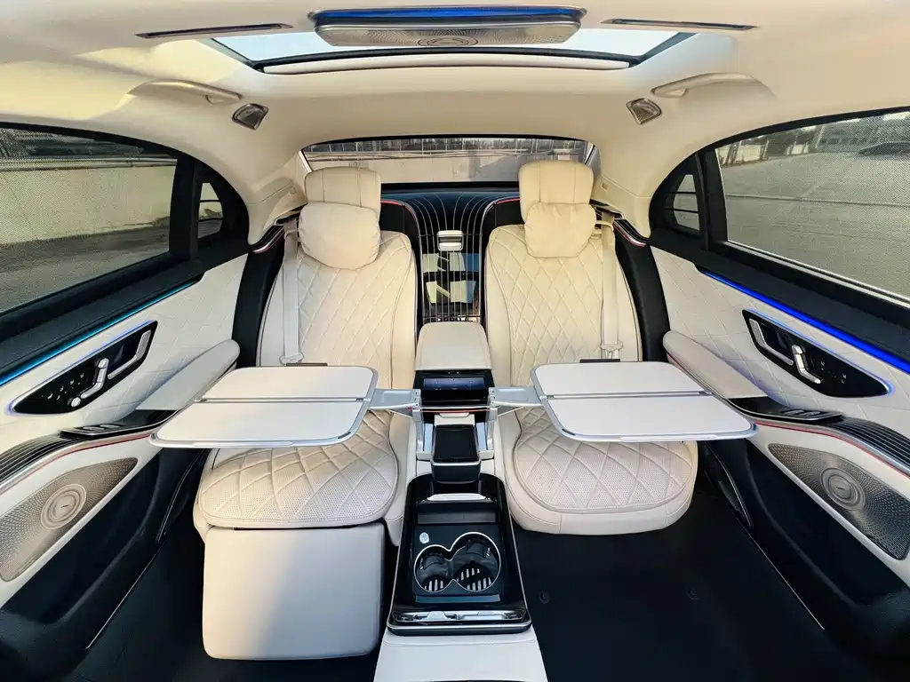 Mercedes-Benz S-Class 2024 — фото 11