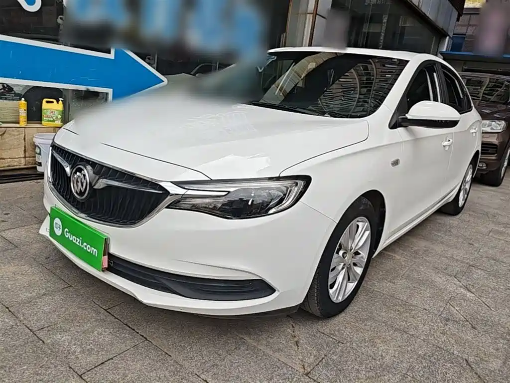 Buick Excelle 2021 — фото 1