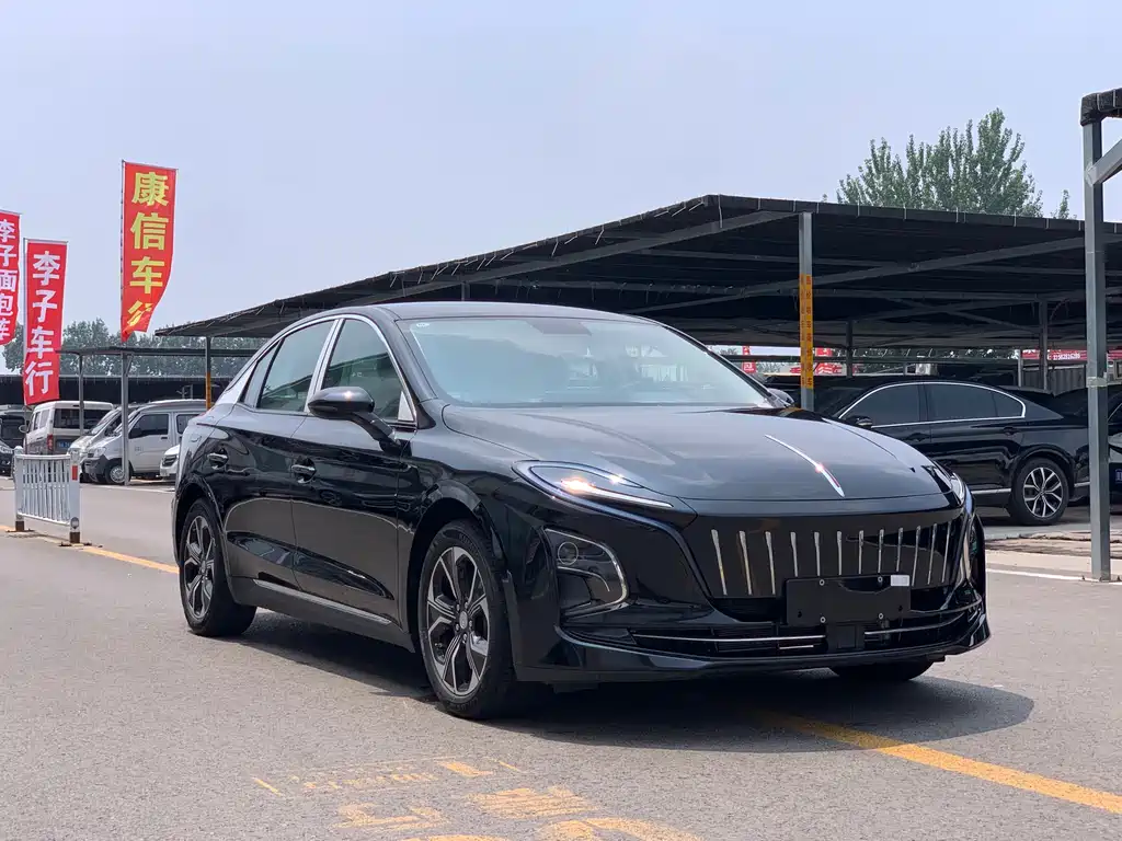 Hongqi E-QM5 2022 — фото 3