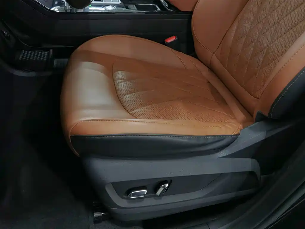 Chery Tiggo 8 PLUS 2021 — фото 20