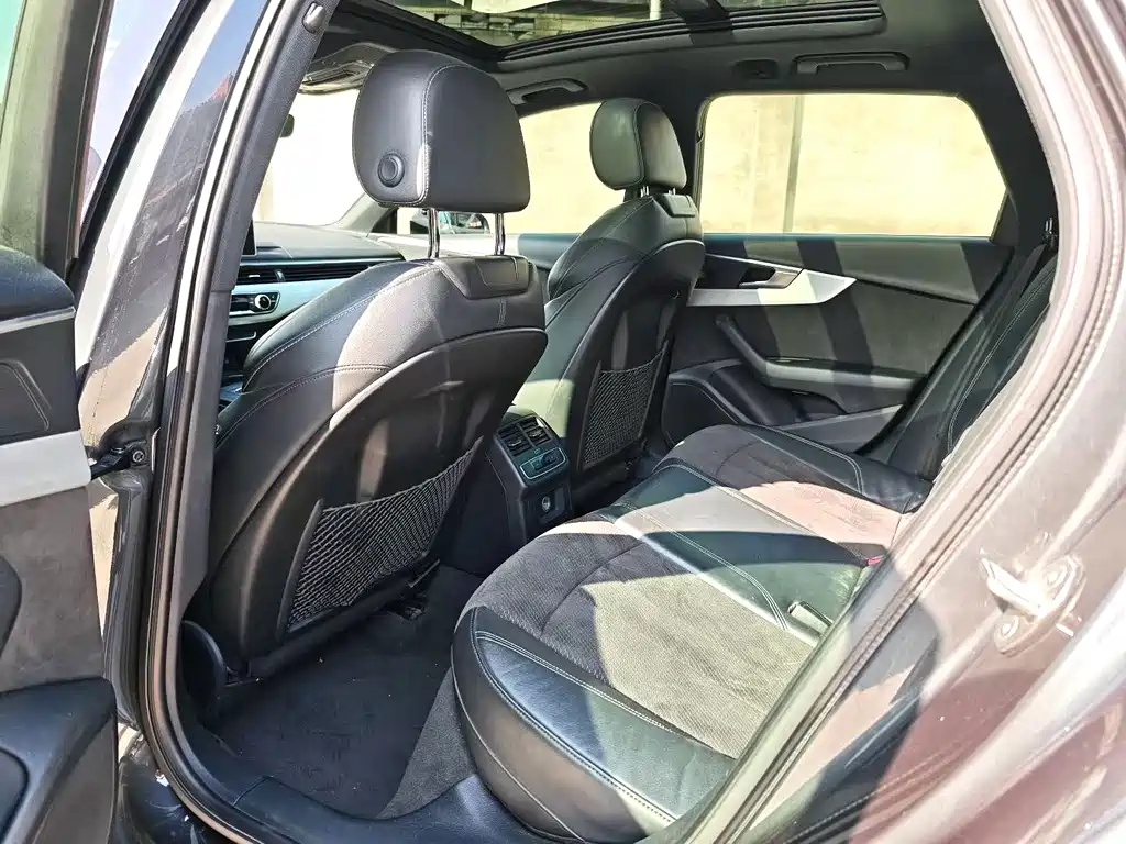 Audi A4 2019