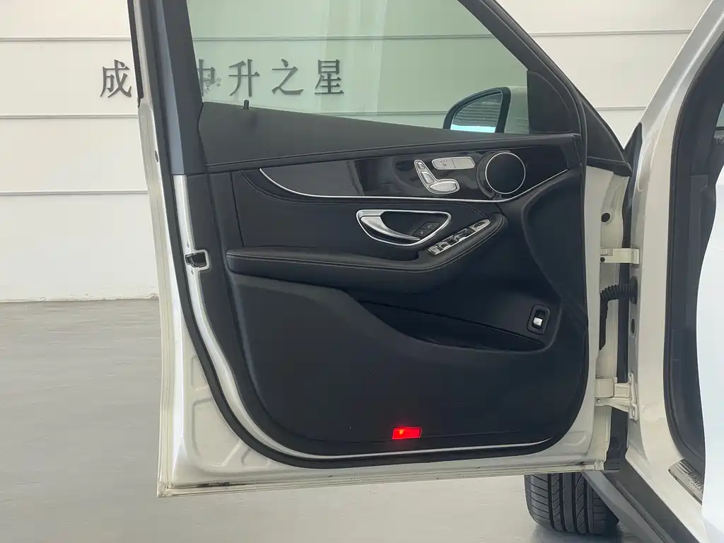 Mercedes-Benz GLC 2018
