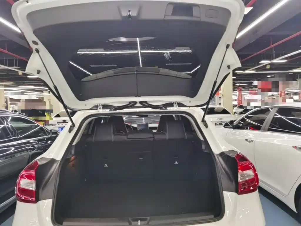 Mercedes-Benz GLA 2016 — фото 19