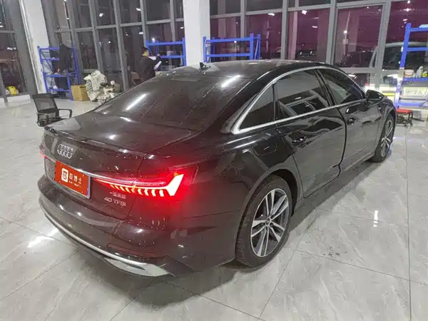 Audi A6L 2025