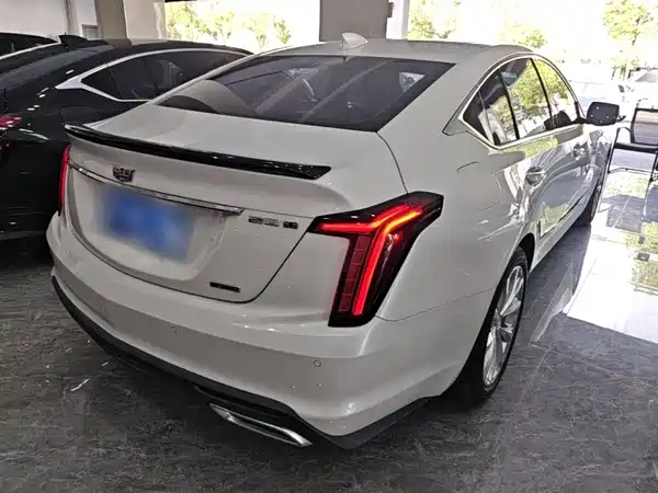 Cadillac CT5 2023