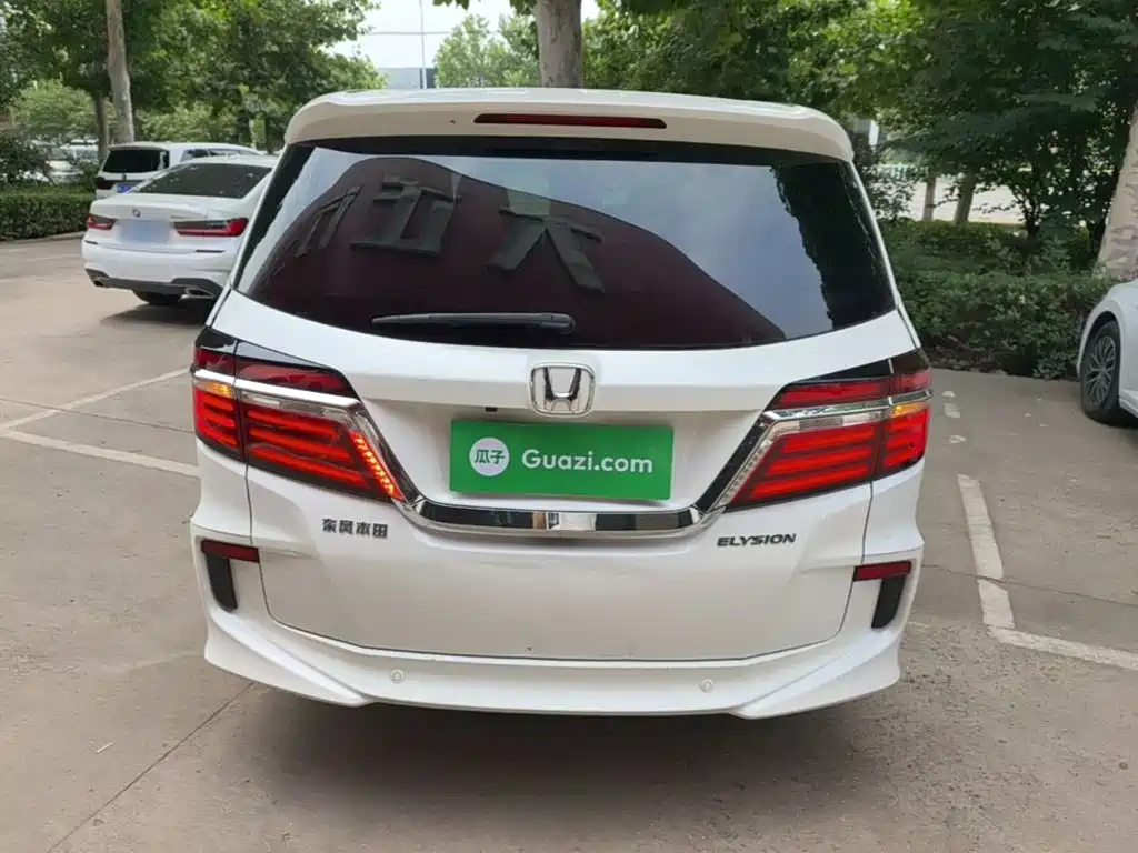 Honda Elysion 2019