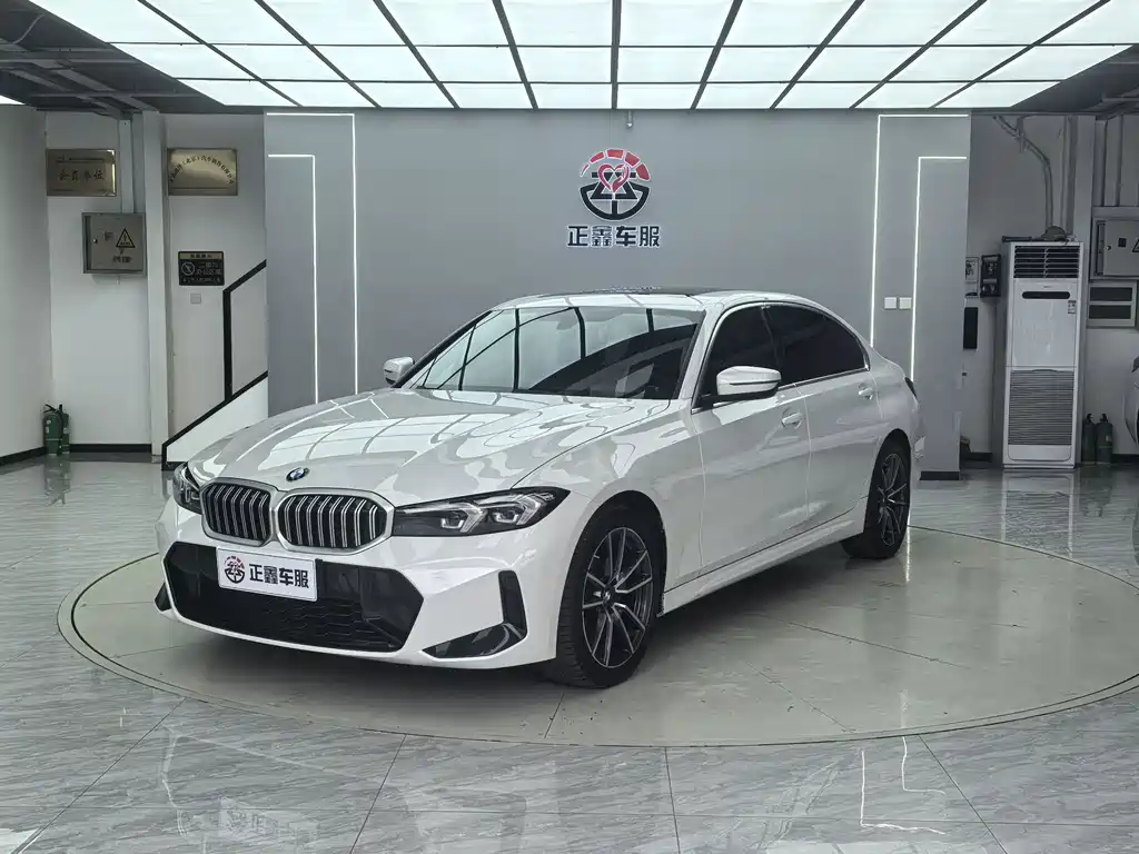 BMW 3 Series 2024