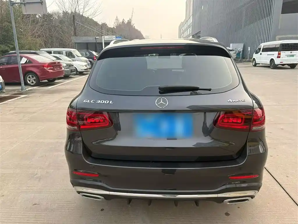 Mercedes-Benz GLC 2020 — фото 27
