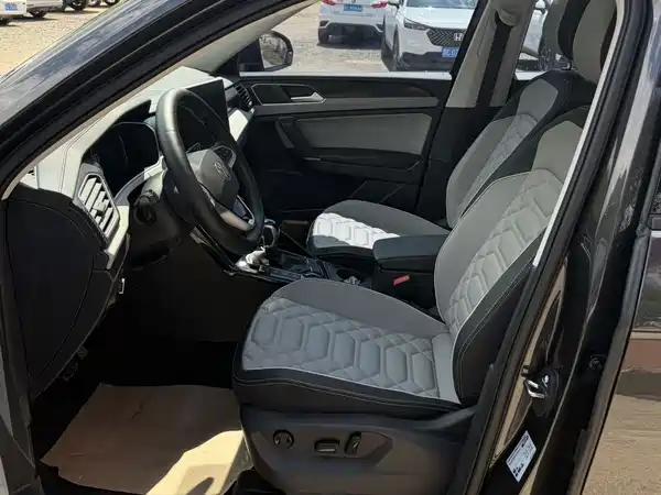 Volkswagen Tayron 2023