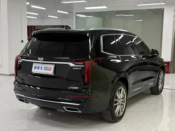 Cadillac XT6 2021