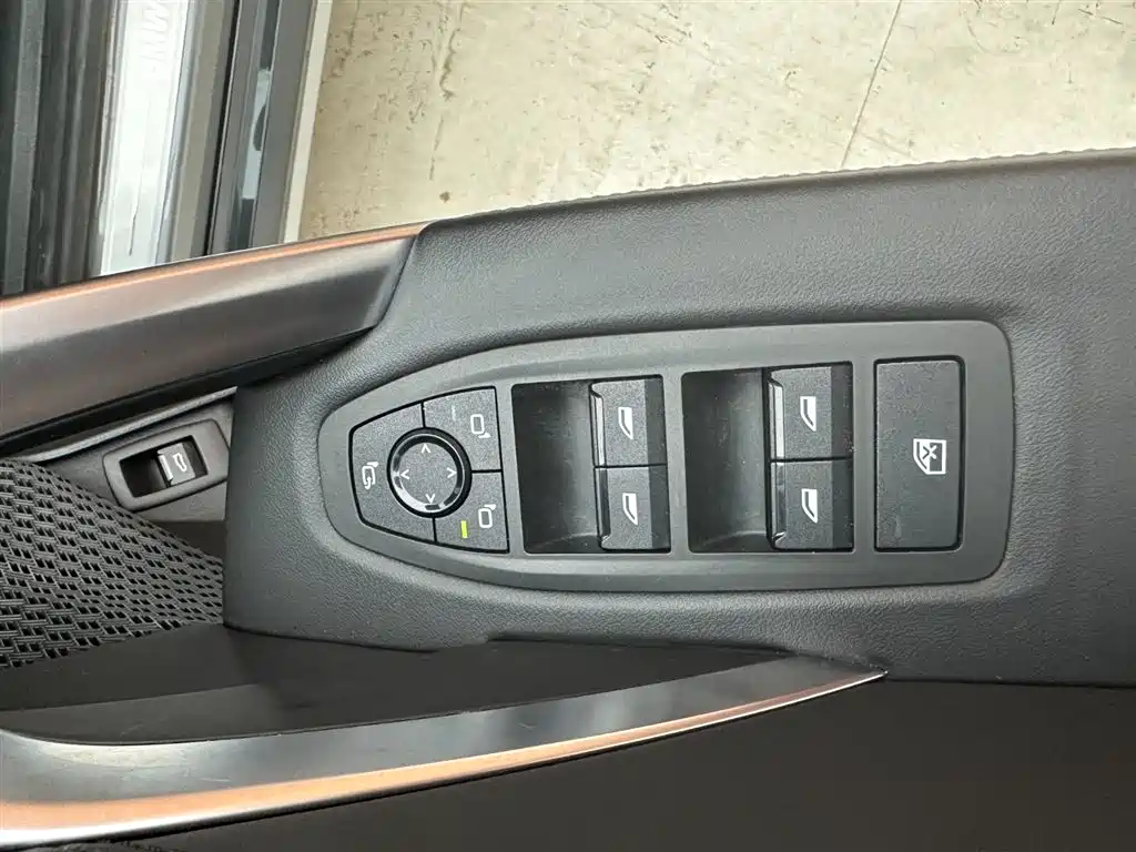 BMW X1 2023 — фото 19