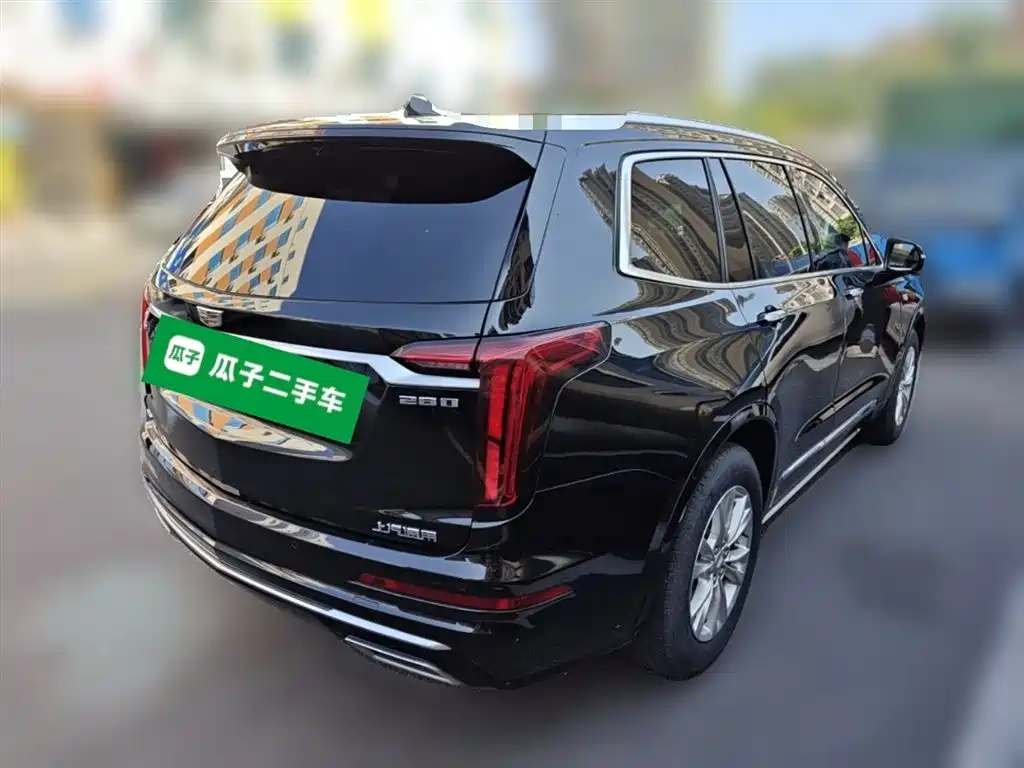 Cadillac XT6 2021 — фото 30
