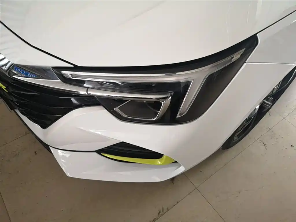 Roewe i6 MAX 2020 — фото 24