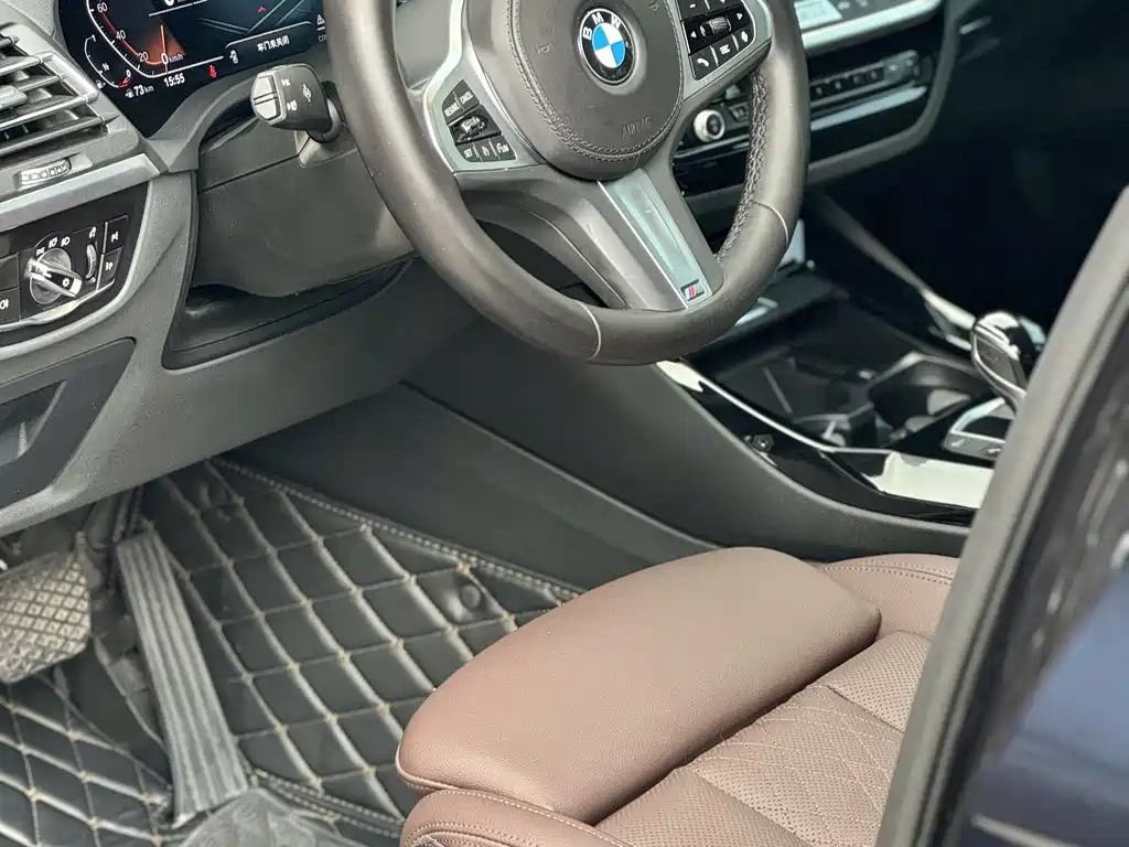 BMW X3 2022 — фото 11