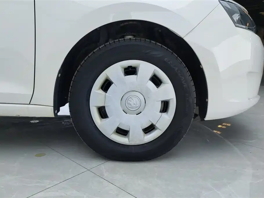 Skoda Rapid 2016
