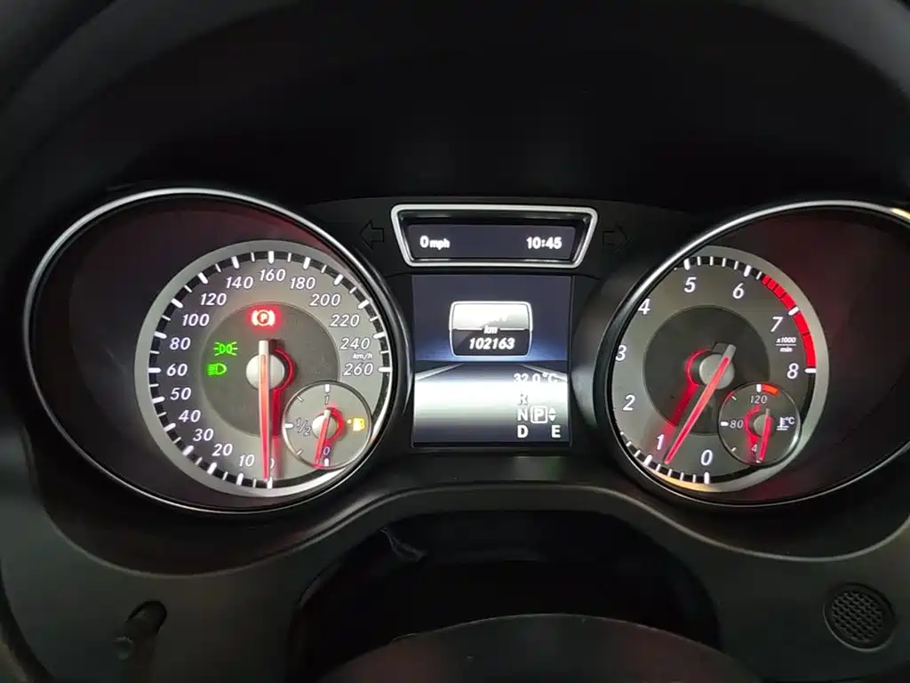 Mercedes-Benz CLA 2016 — фото 12
