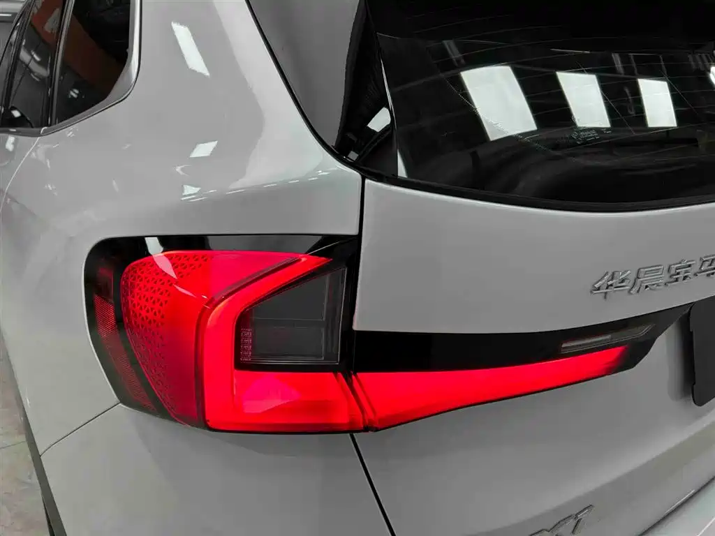 BMW X1 2024 — фото 19