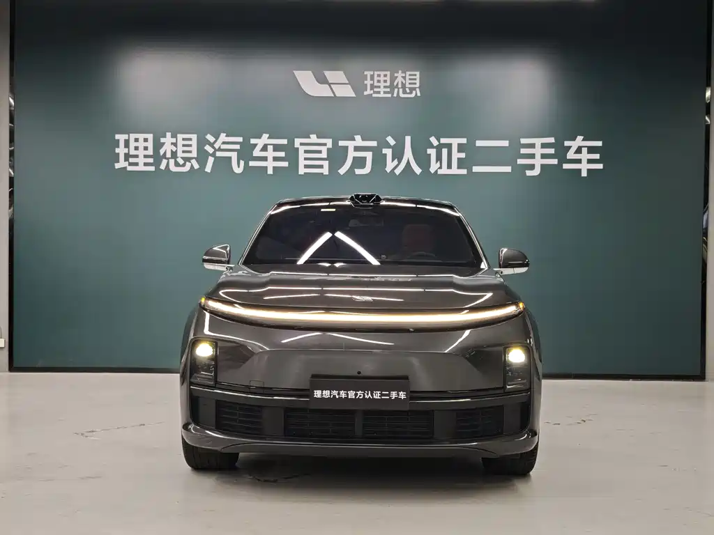 Li Auto Li L7 2025