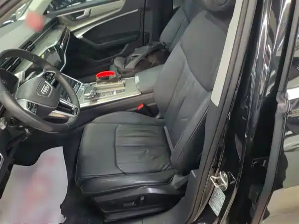 Audi A6L 2021