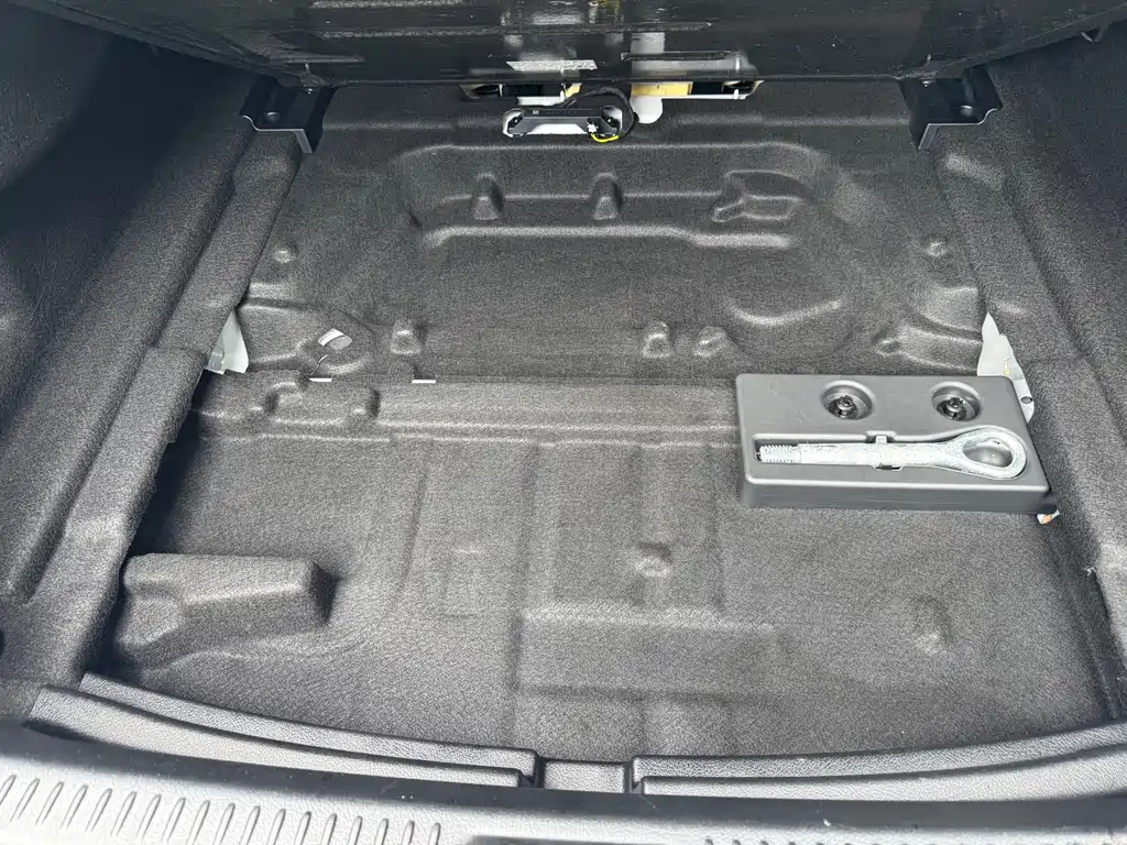 Mercedes-Benz A-Class 2022 — фото 10