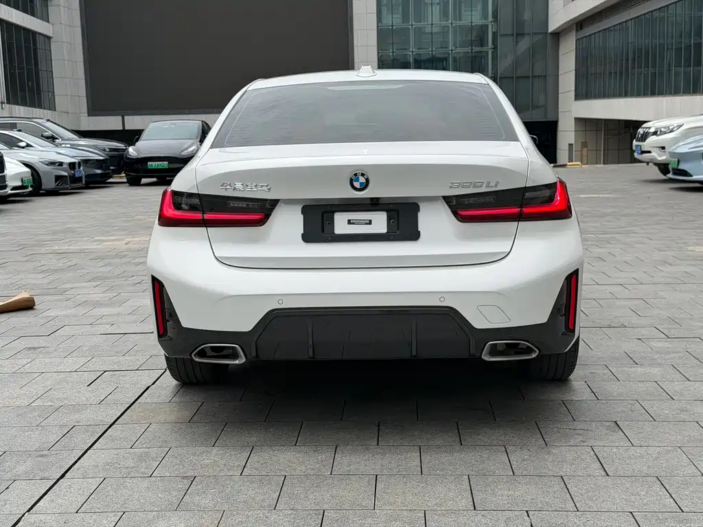 BMW 3 Series 2023