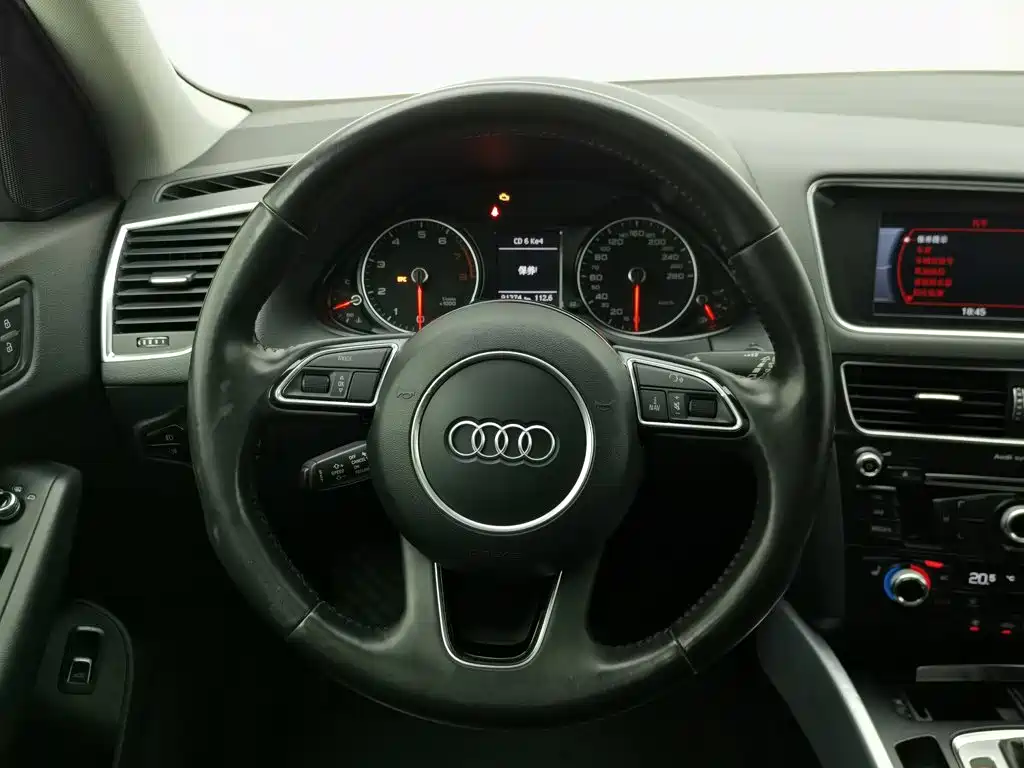 Audi Q5 2014 — фото 11