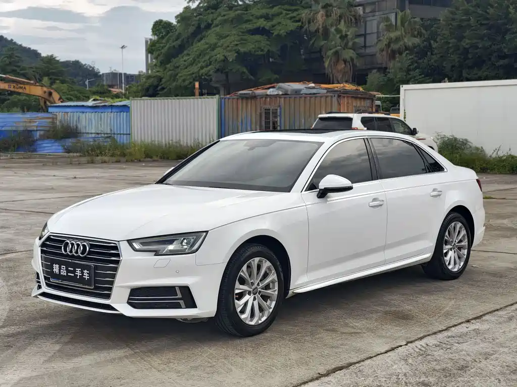 Audi A4L 2019