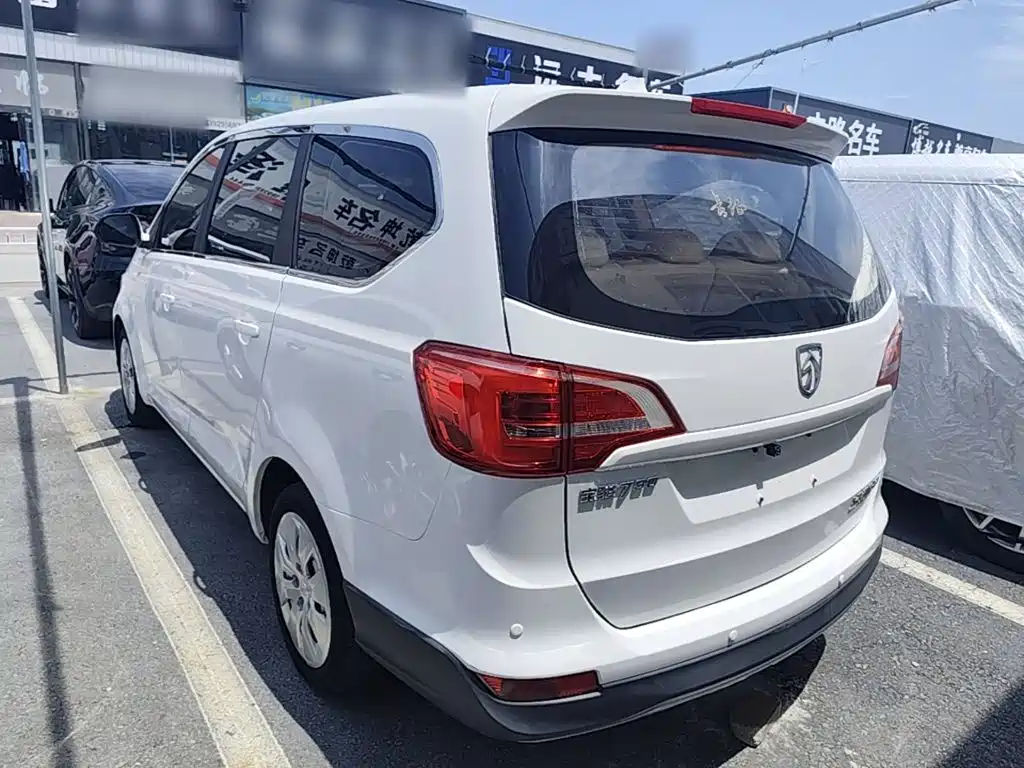 Baojun 730 2017