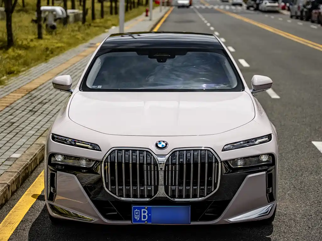 BMW 7 Series 2025
